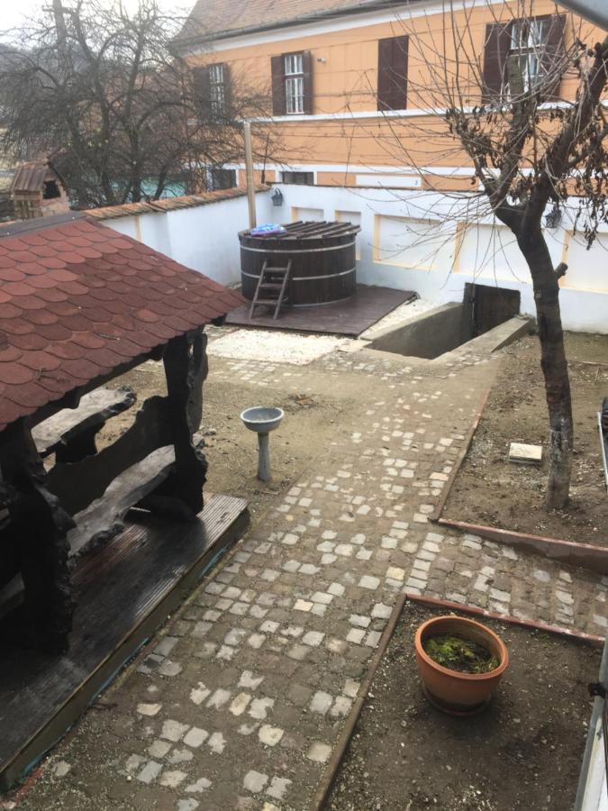 Anastasia 3 Mediaş Εξωτερικό φωτογραφία